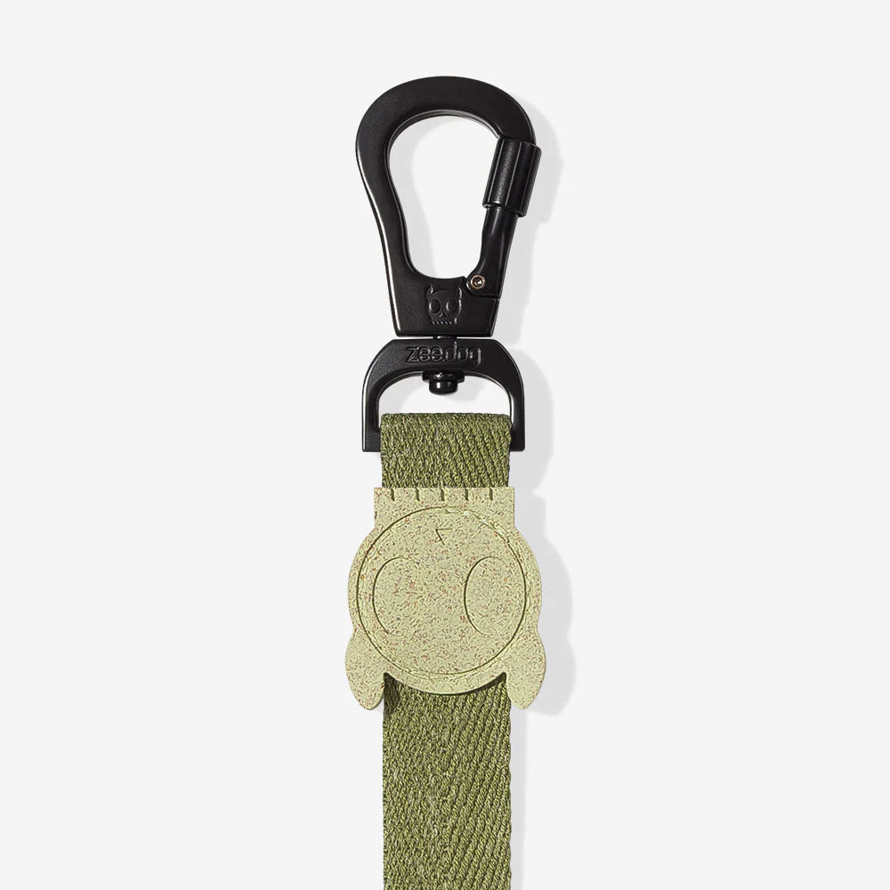 Zee.Dog - Riem Moss