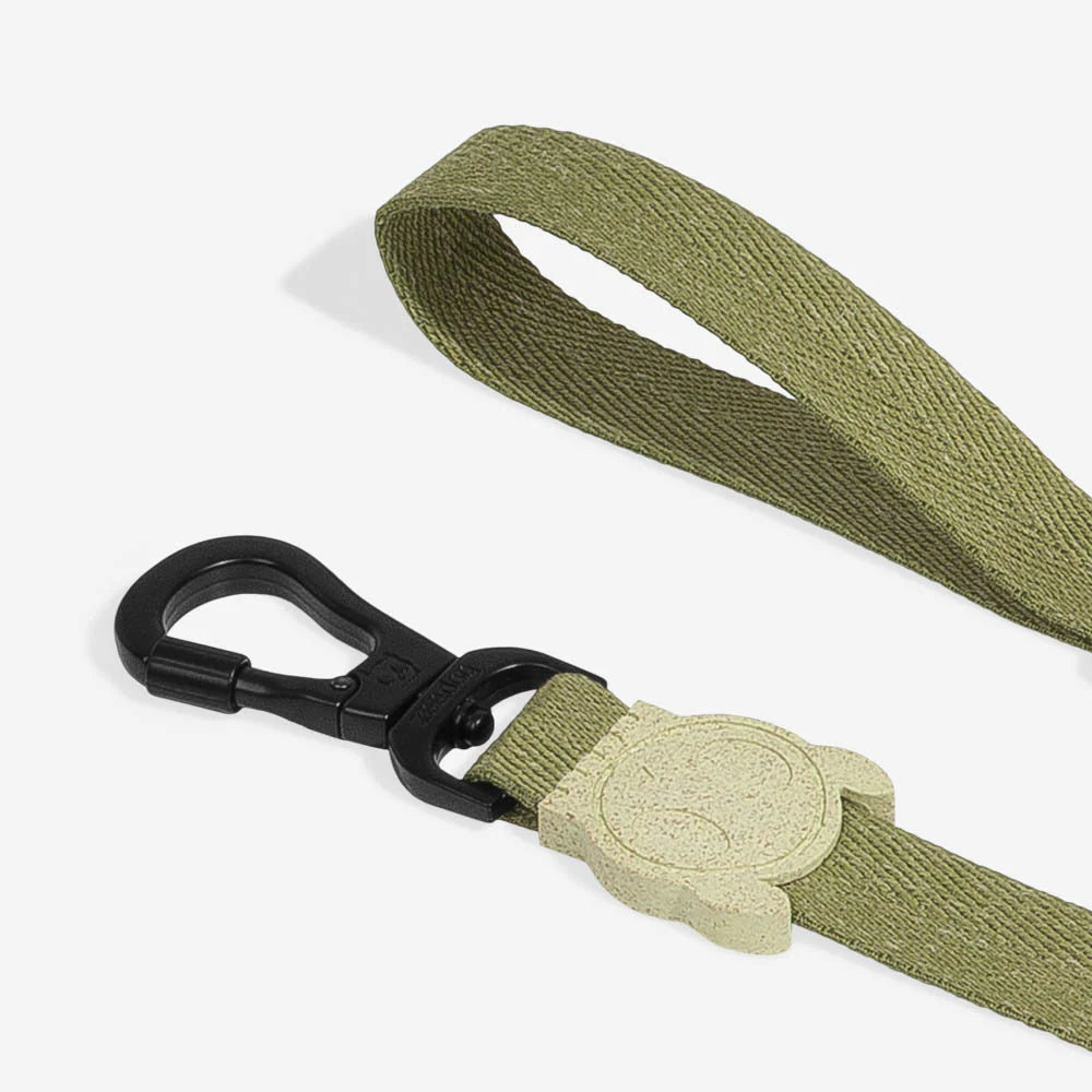 Zee.Dog - Riem Moss