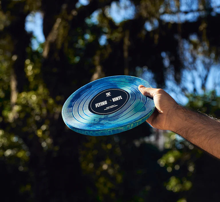 Zee.Dog Frisbee Flying Vinyl